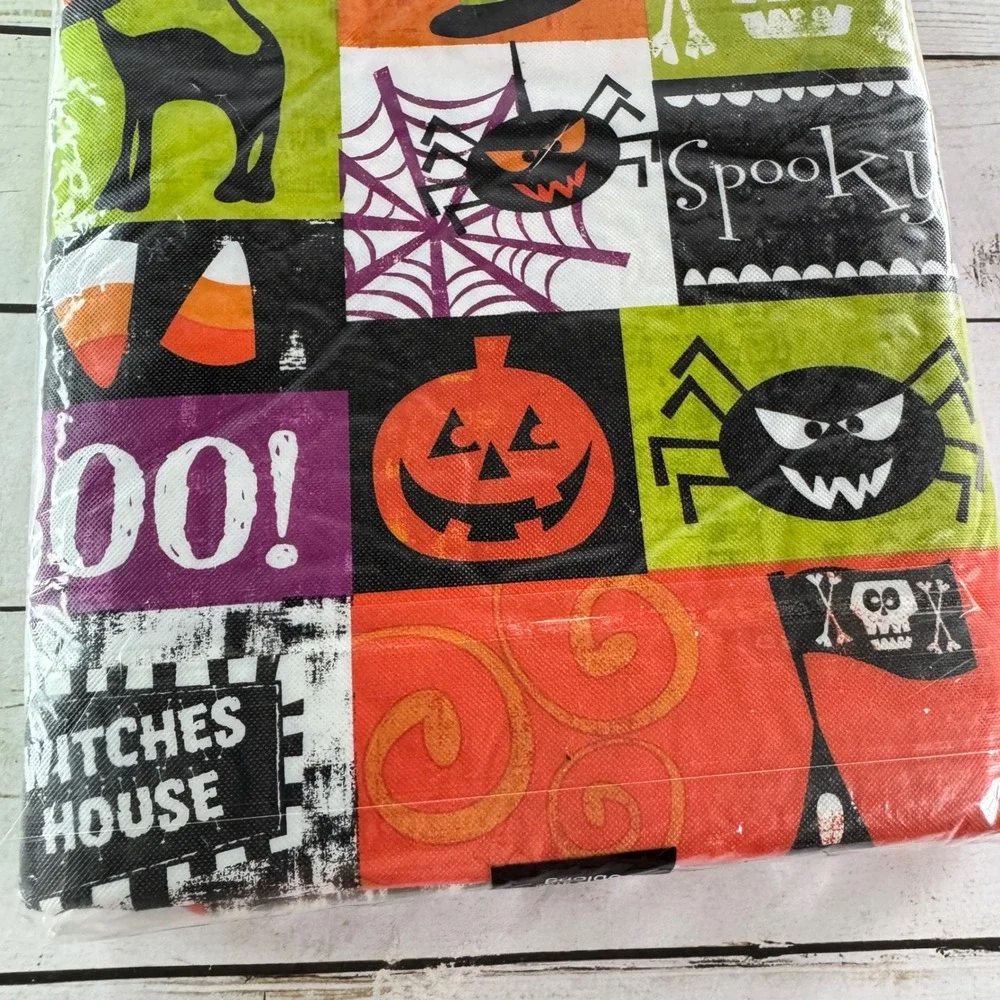 Elrene Halloween Trick or‎ Treat Patchwork Tablecloth 60x84 Flannelback PEVA